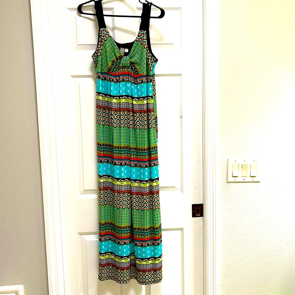 Super Cute Maxi Dress Never Worn